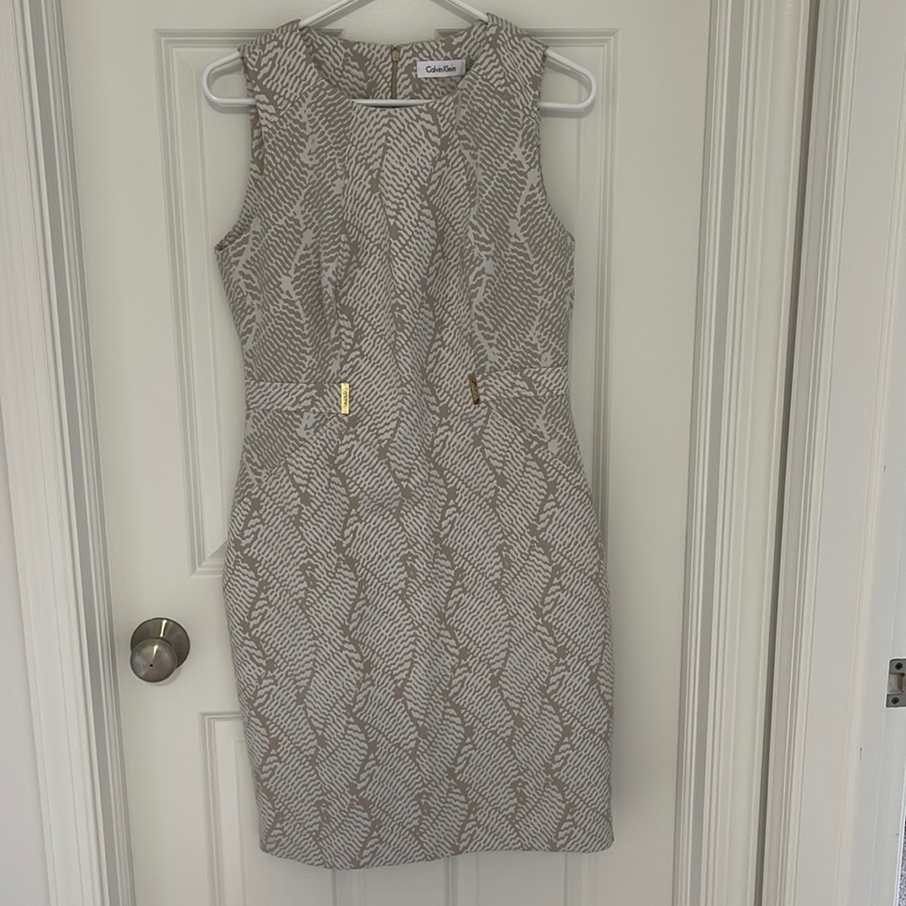 Calvin Klein size 10 sheath dress